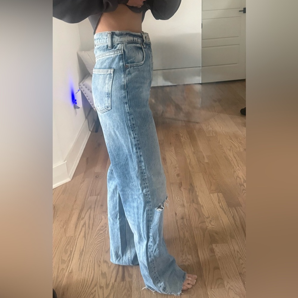 Zara Wide Straight Leg Blue Denim Destroyed Jeans Pants Bottoms Women Size 4